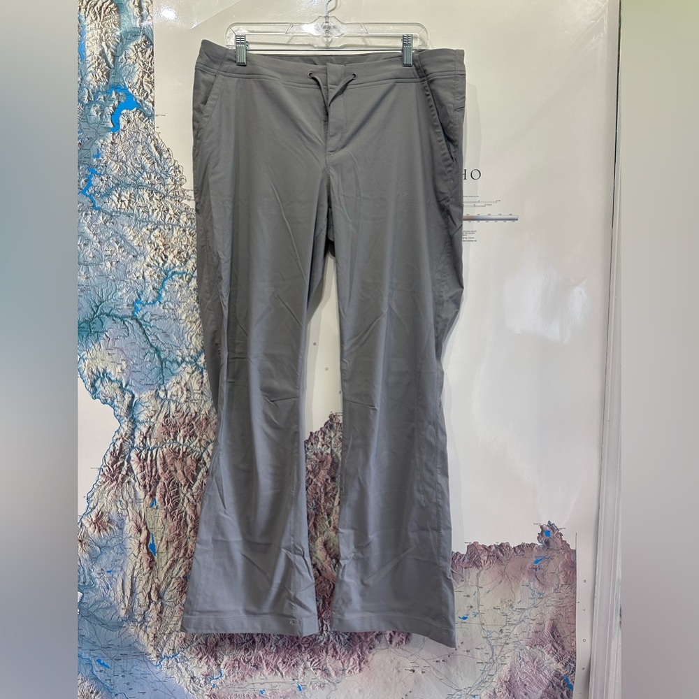 Columbia lightweight hiking pant